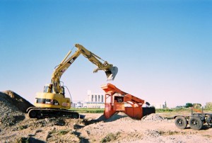 Screen Titan Idaho Falls ID, Screener on the job.